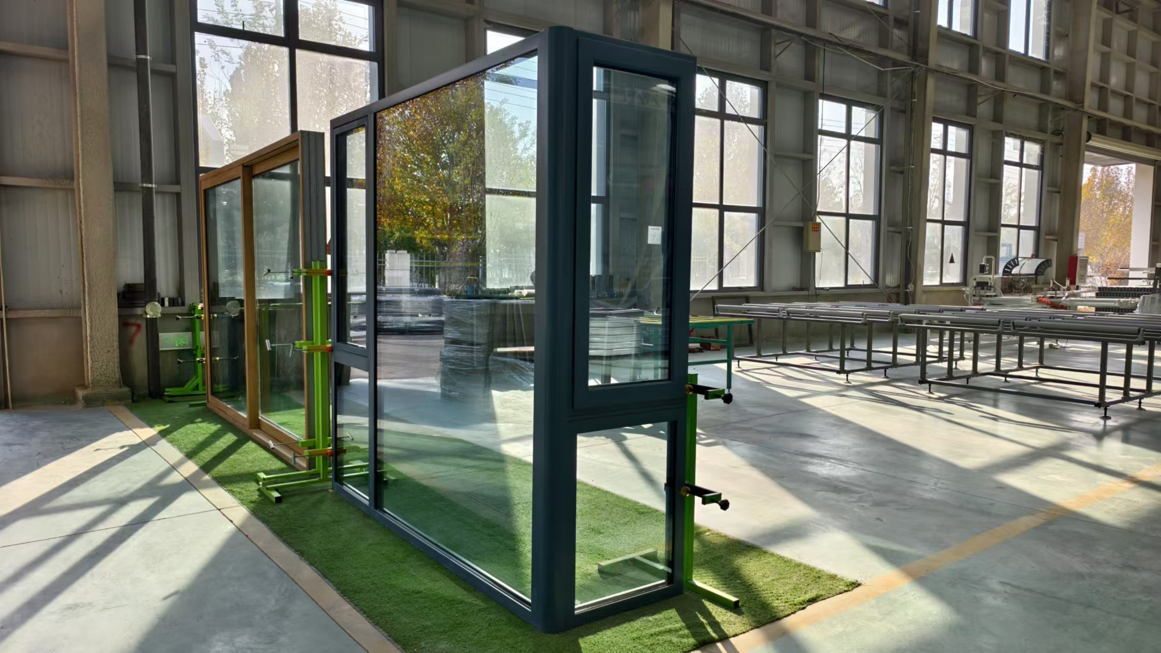 玻纖增強聚氨酯門窗：沿海城市的優選門窗方案